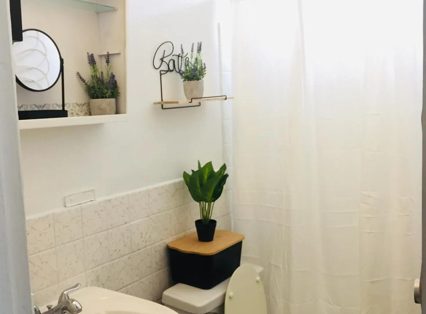 Bed & Breakfast Cozy Room For 4 At San Juan Metro Area Puerto Rico